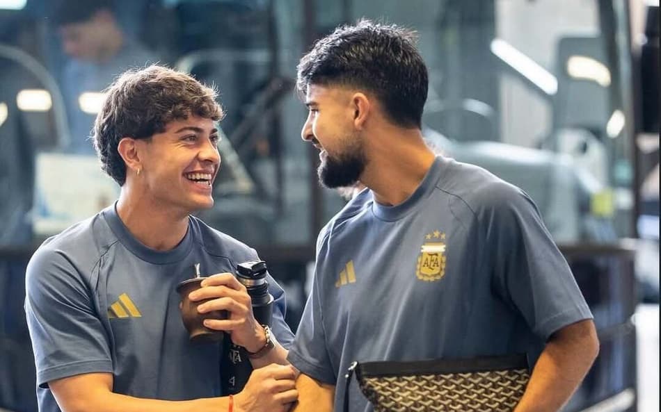 Agustín Giay e Flaco López, do Palmeiras, podem ganhar chance entre os titulares da Argentina (Foto: Reprodução/Instagram)