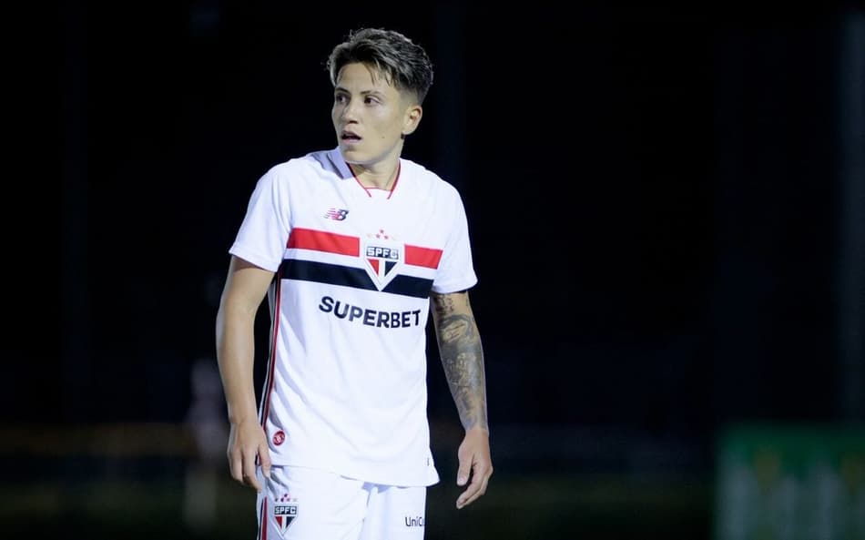 Bia Menezes vê São Paulo forte em 2026: 'Buscamos o topo'