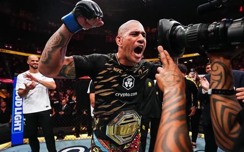 Poatan sai em busca de terceiro título no UFC em 2026 (Foto: Reprodução/Instagram: @alexpoatanpereira)