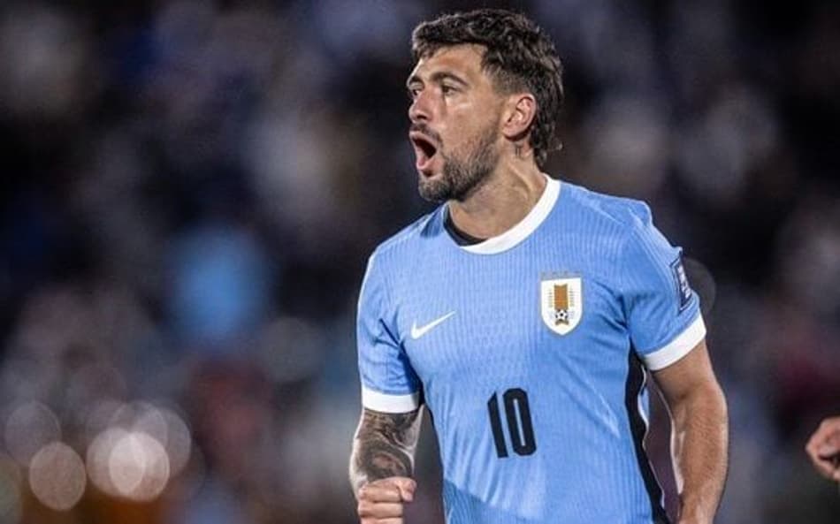 Arrascaeta, do Flamengo, durante partida do Uruguai (Foto: Divulgação/Uruguai)