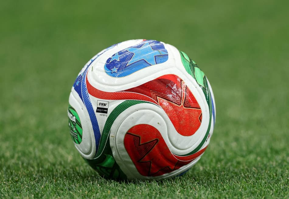 Netherlands v Sweden