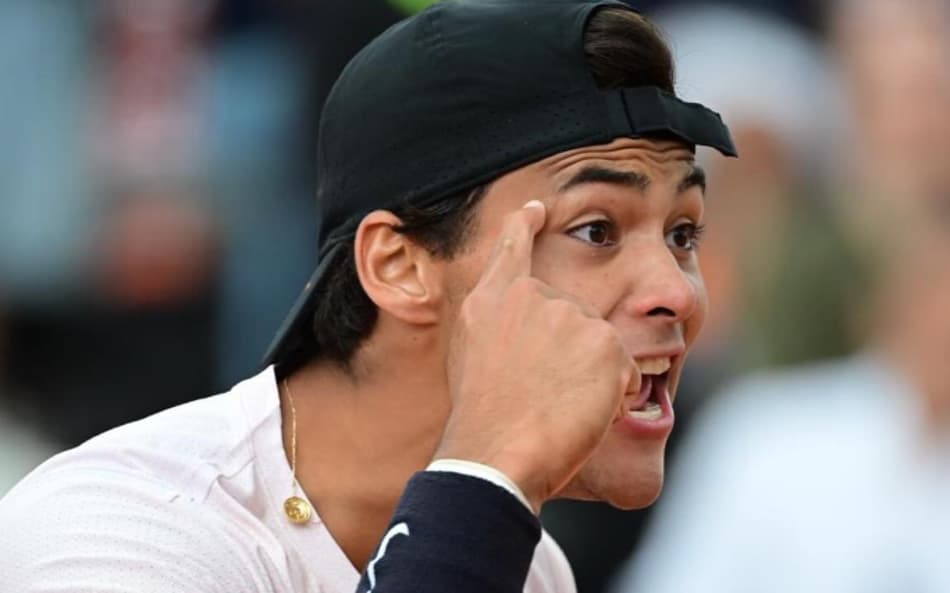 Guto Miguel em uma das vitórias em Roland Garros (Foto: Divulgação)