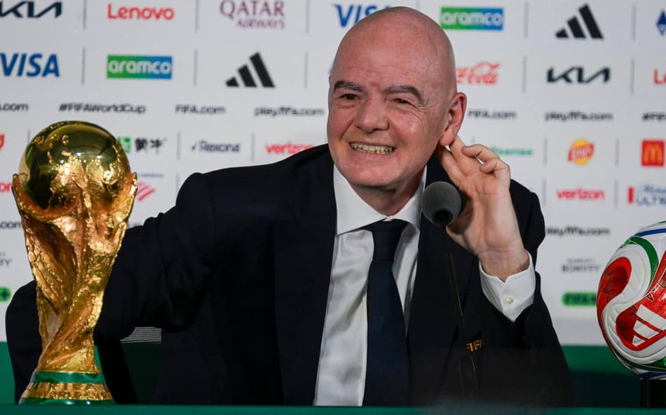 Gianni Infantino, presidente da Fifa, durante evento prévio à Copa do Mundo