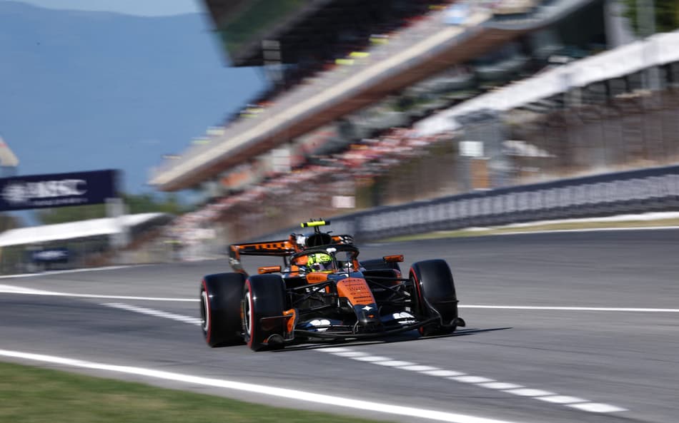 Lando Norris, da McLaren, liderou o Treino Livre 2 no Circuito da Catalunha
