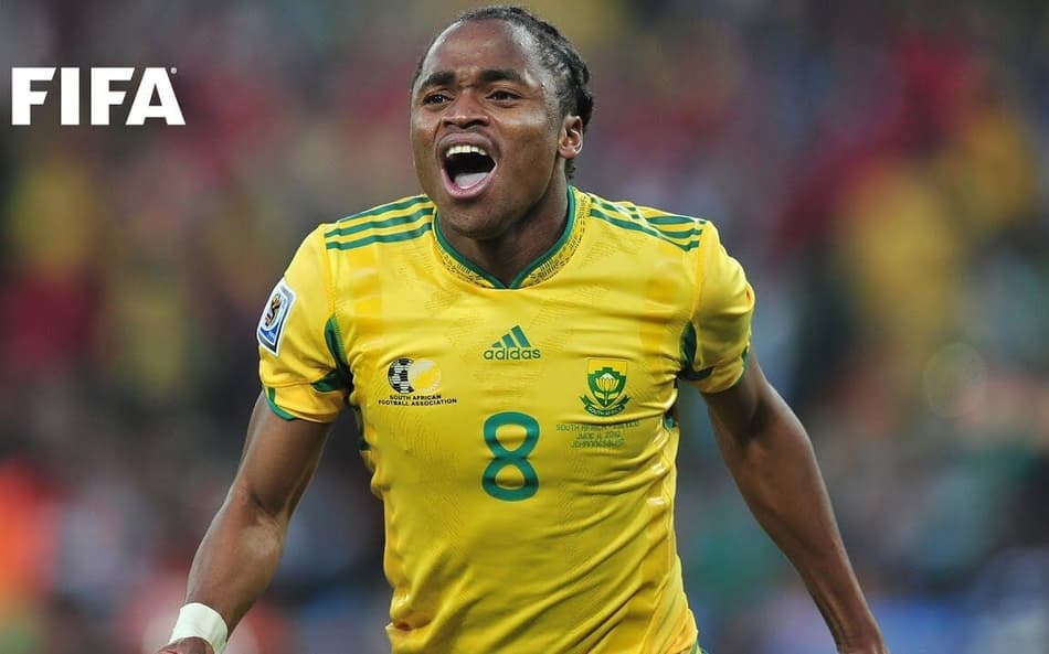 Ex-camisa 8 atualmente é empresário no seu país (Foto: Divulgação/FIFA)
