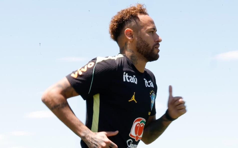 Neymar joga hoje em Brasil x Escócia pela Copa do Mundo?