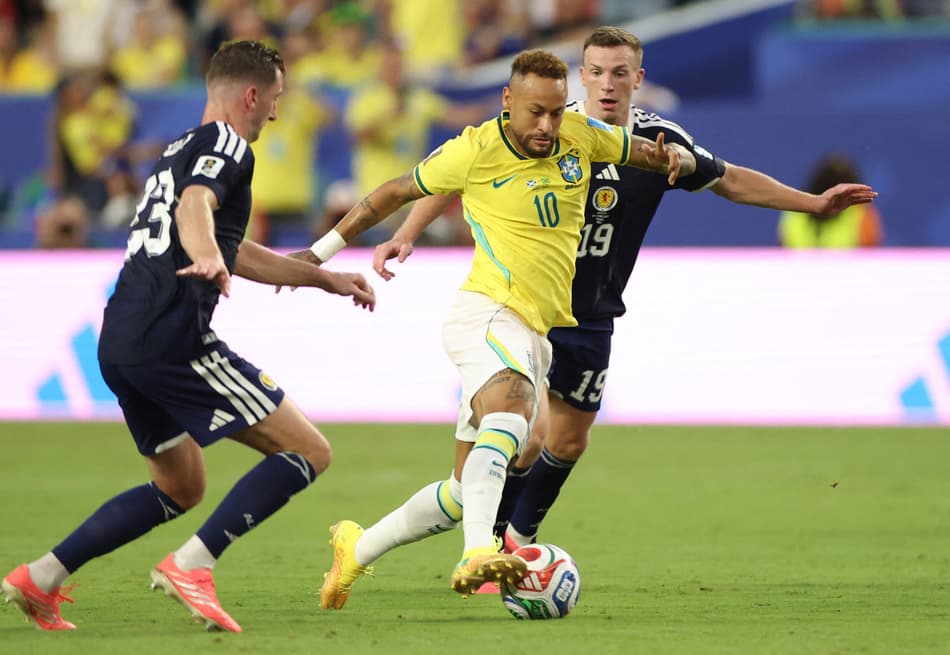 Neymar volta à Seleção no jogo entre Brasil x Escócia pela Copa do Mundo