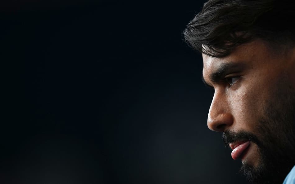 Lucas Paquetá durante entrevista no hotel da Seleção Brasileira