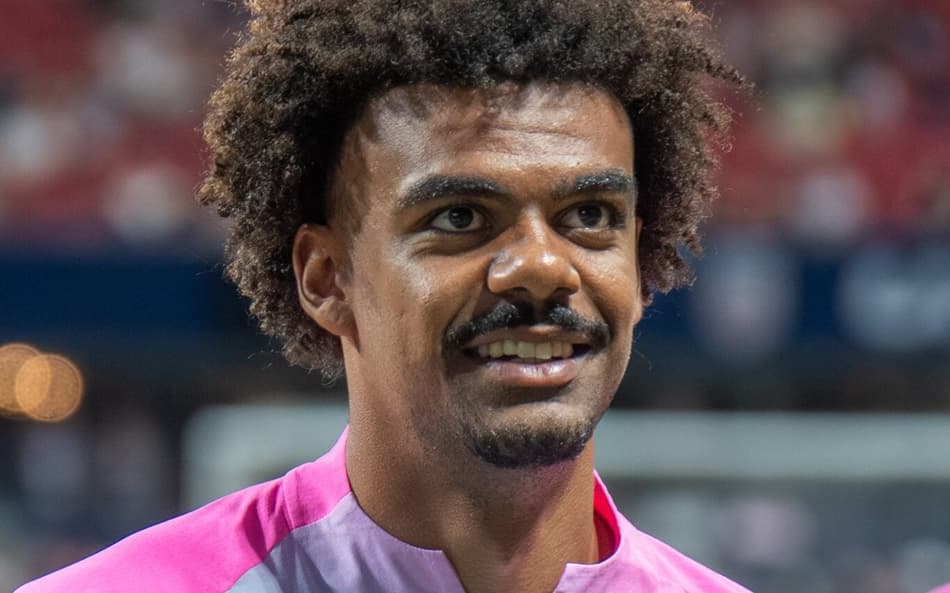 Renato Veiga comenta favoritismo da seleção portuguesa e explica briga em amistoso