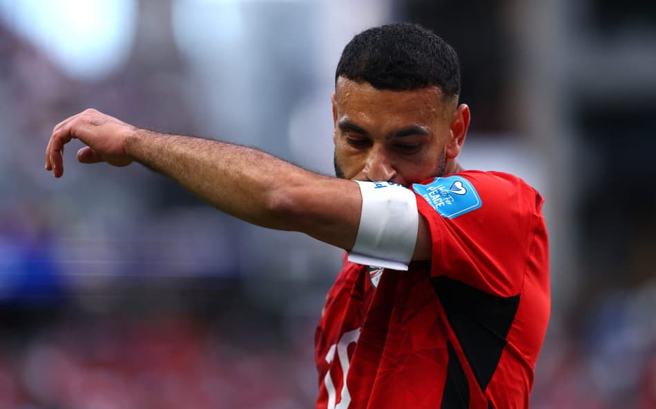 Salah sofre lesão e pode desfalcar Egito na 2ª fase da Copa