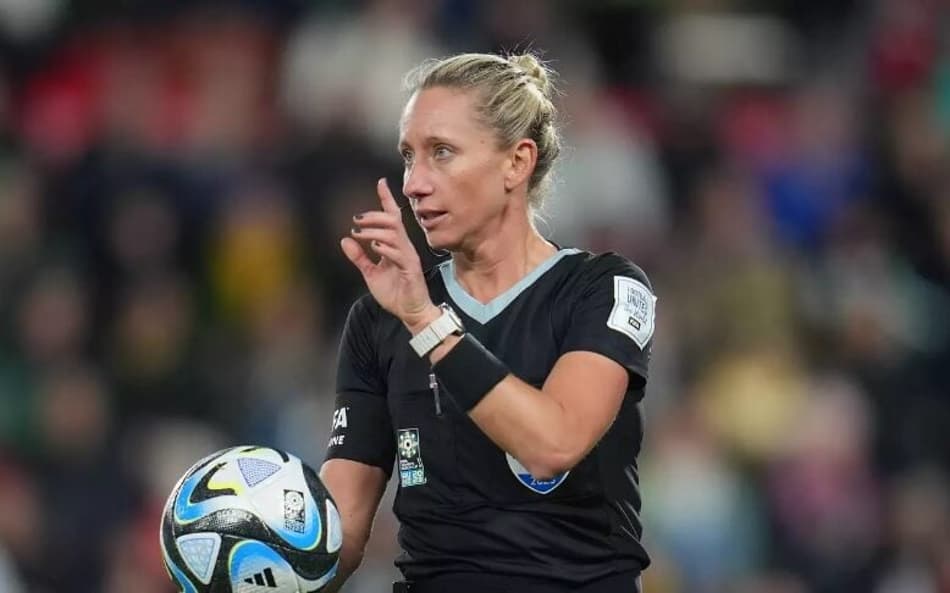 Tori Penso. árbitra da Copa do Mundo de 2026. (FIFA/Divulgação)