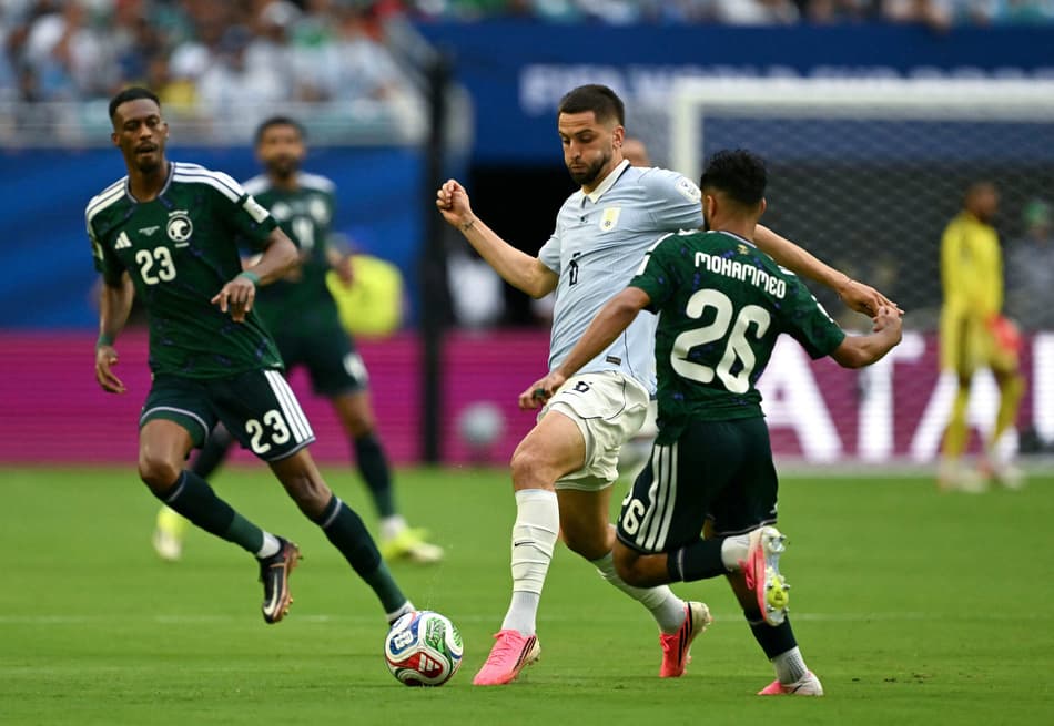 Uruguai e Arábia Saudita pela Copa do Mundo