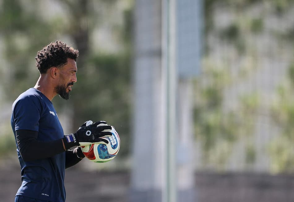 FBL-WC-2014-TRAINING-CPV