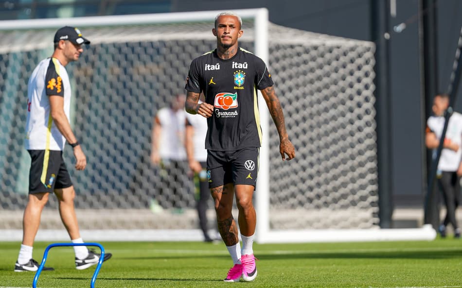Wesley é a primeira baixa da Seleção na Copa do Mundo