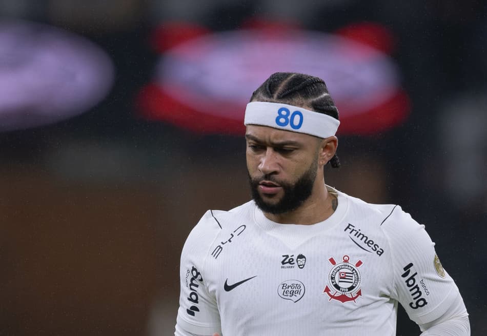 Contrato de Memphis Depay é encerrado antecipadamente nos registros da FPF e da CBF (Foto: Ettore Chiereguini/AGIF/Folhapress)