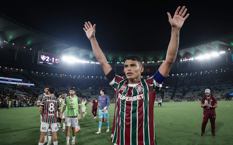 Thiago Silva comemora vitória do Fluminense sobre o Flamengo (Foto: Lucas Meçon/ Fluminense)