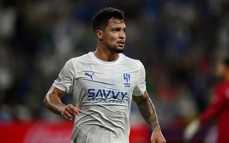 Tetracampeão da Champions encaminha contratação de Marcos Leonardo por R$ 146 milhões
