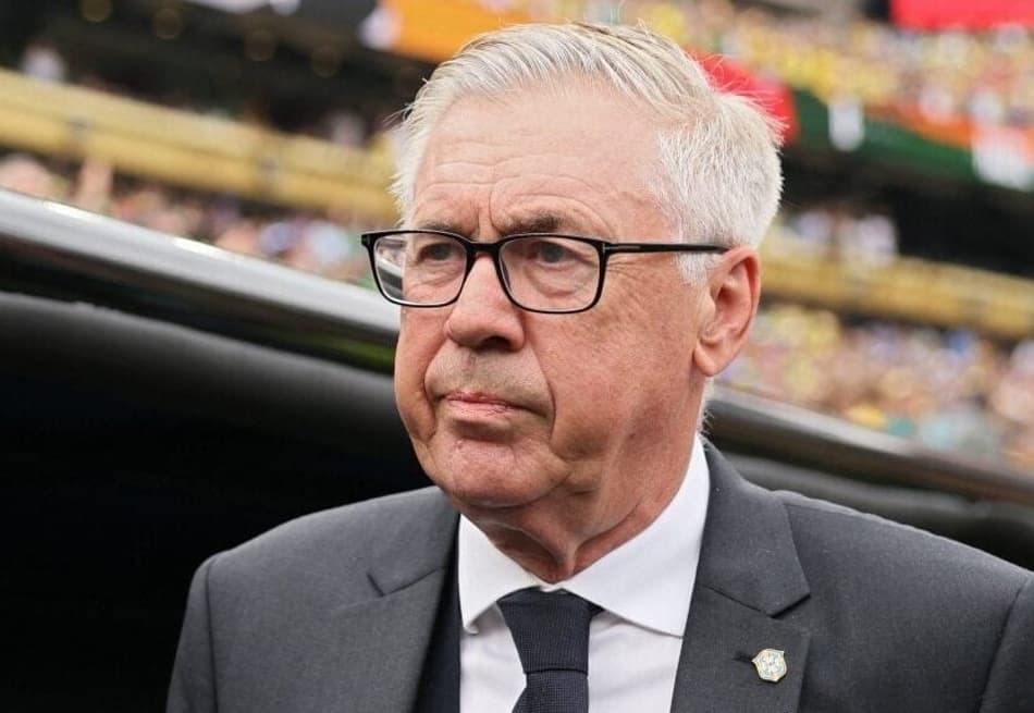 Carlo Ancelotti, técnico da Seleção Brasileira, não escondeu a frustração pela queda precoce na Copa do Mundo