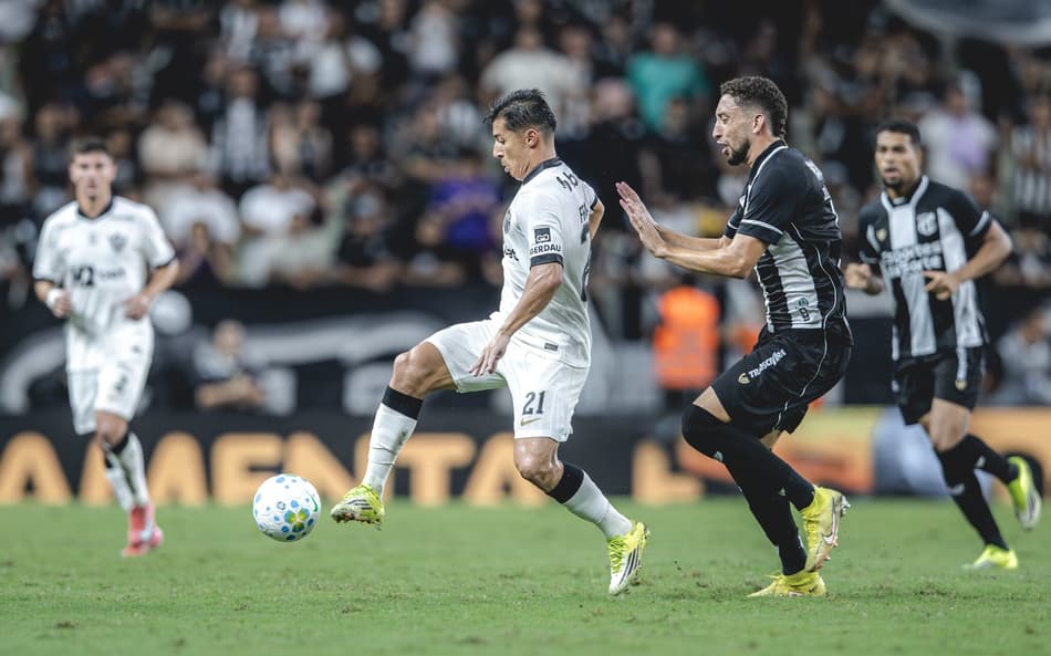 Alan Franco em Atlético x Ceará (Foto: Pedro Souza / Atlético)