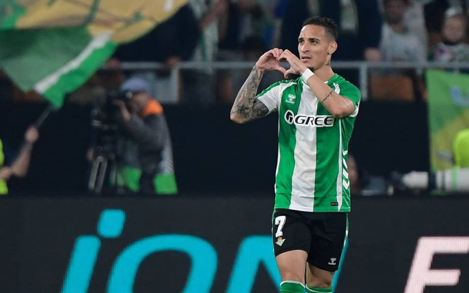 Antony abre o jogo sobre ausência na Copa do Mundo: 'Dei tudo de mim'