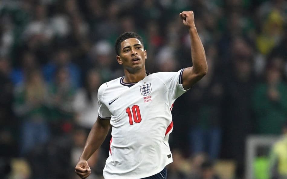 Bellingham comemora gol em Inglaterra x México pela Copa do Mundo