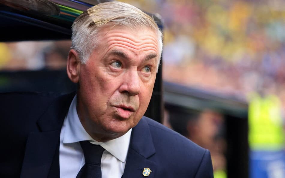 Carlo Ancelotti comanda o Brasil contra o Japão