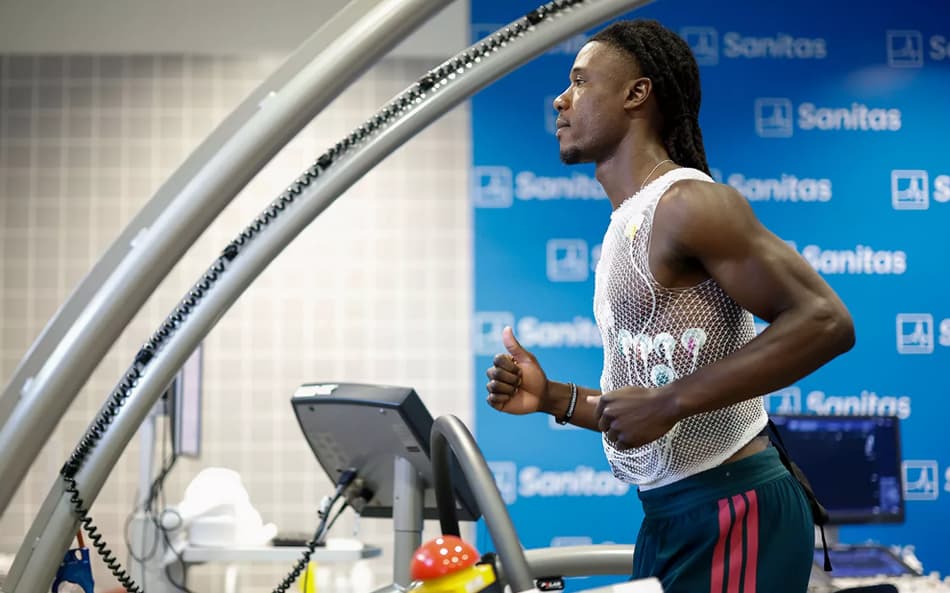 Camavinga fazendo exames pelo Real Madrid