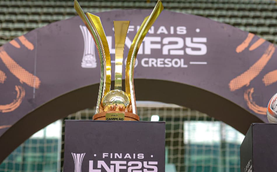 Troféu da LNF (Foto: Divulgação)