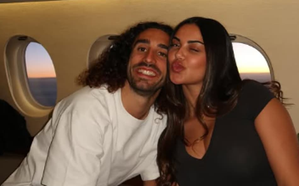 Marc Cucurella e sua esposa, Claudia (Foto: Reprodução/Instagram)