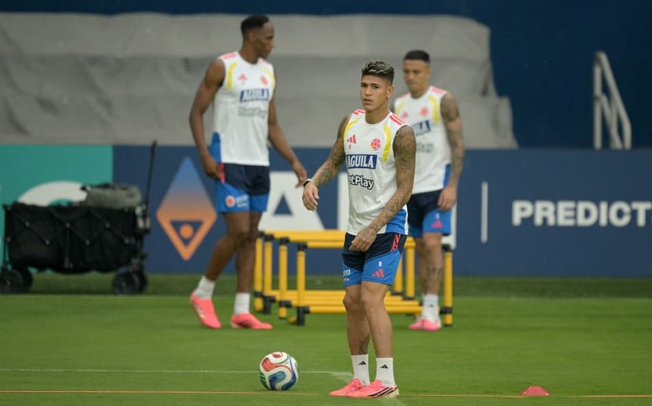 Carrascal em treino pela seleção colombiana