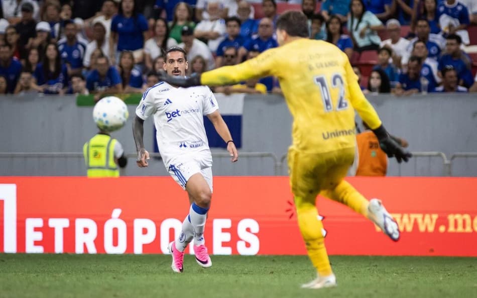Chico da Costa em amistoso contra o Grêmio