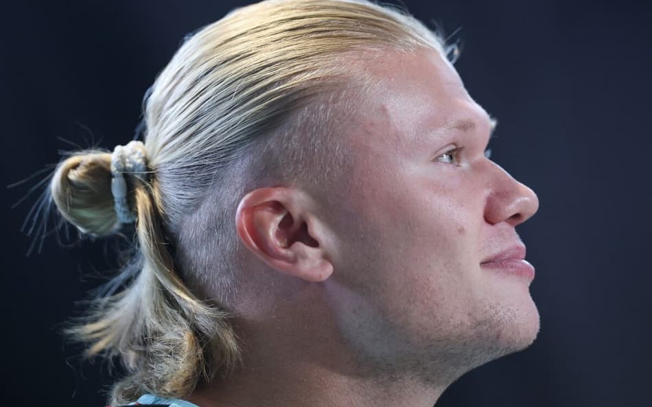 Erling Haaland, algoz da Seleção Brasileira durante coletiva de imprensa