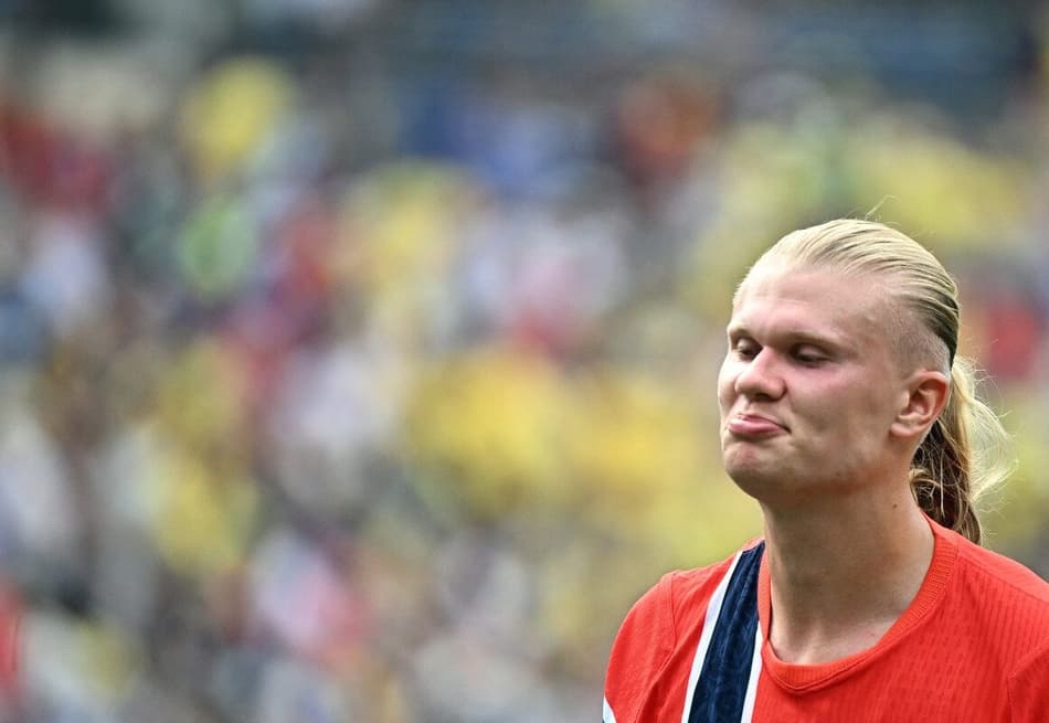 Haaland faz careta na partida contra o Brasil