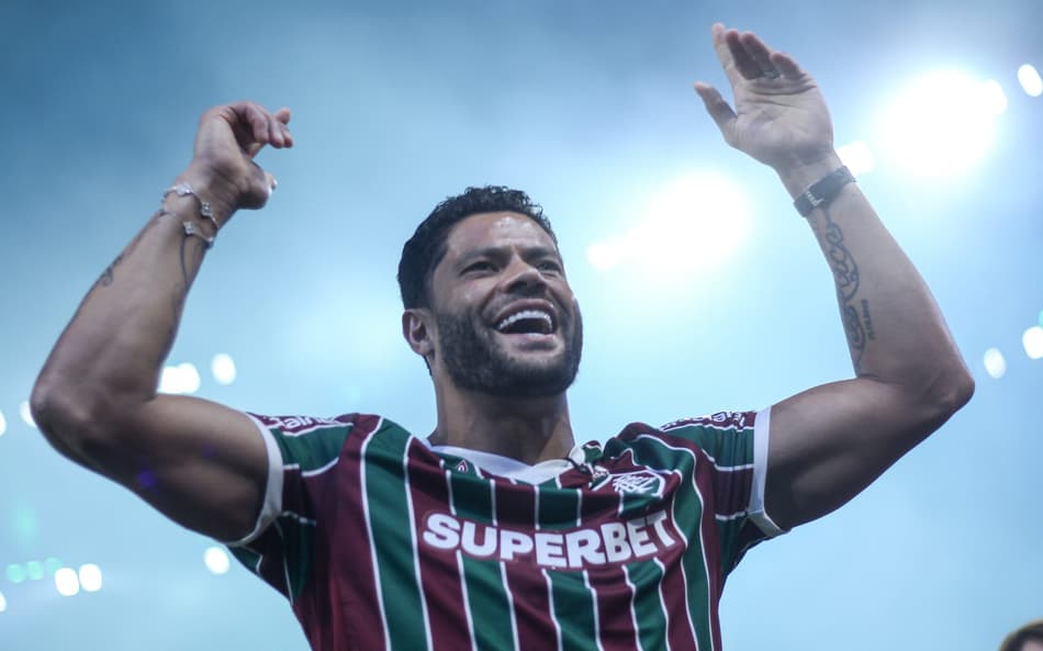 Hulk na apresentação ao Fluminense no Maracanã