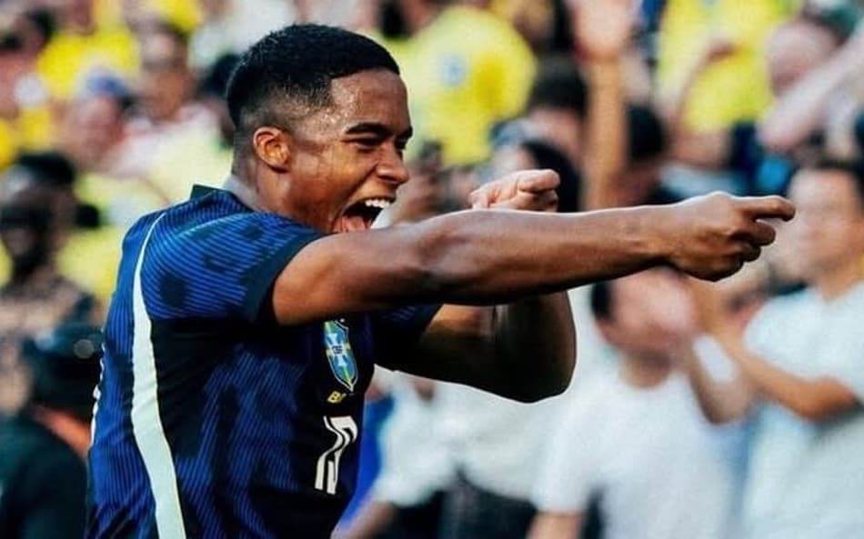 Endrick comemora gol pela Seleção Brasileira (Foto: Arquivo pessoal / Endrick)