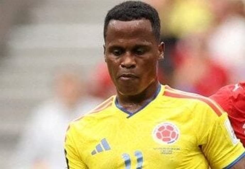 Arias em ação durante partida entre Colômbia e Suíça pelas oitavas de final da Copa do Mundo