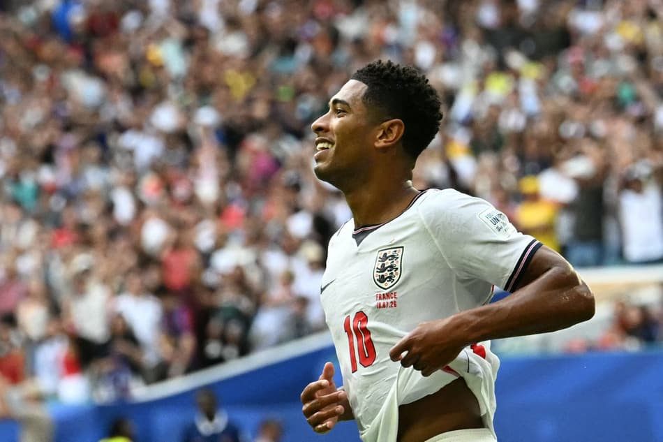 Jude Bellingham comemora golaço para a Inglaterra na disputa de terceiro lugar da Copa do Mundo