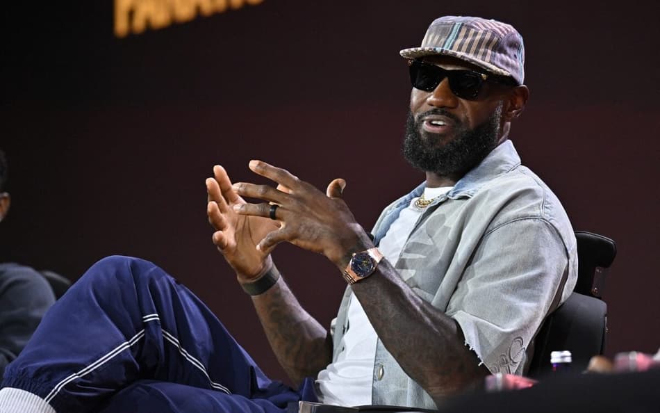 Lebron James durante palestra