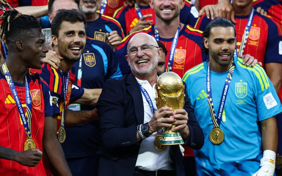 Luis de la Fuente é o técnico da Espanha
