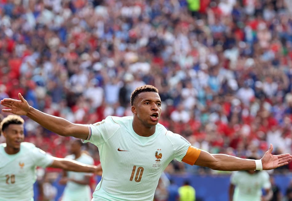 FBL-WC-2026-MATCH97-FRA-MAR