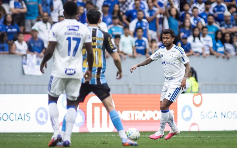 Matheus Henrique em amistoso contra o Grêmio