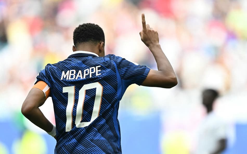 https://www.lance.com.br/temporeal/partida/copa-do-mundo-2026-18-07-2026-francaxinglaterra
