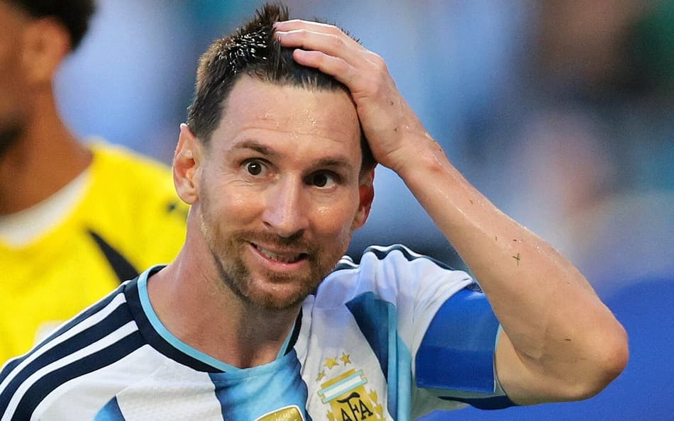 Messi e Vozinha no duelo entre Argentina e Cabo Verde