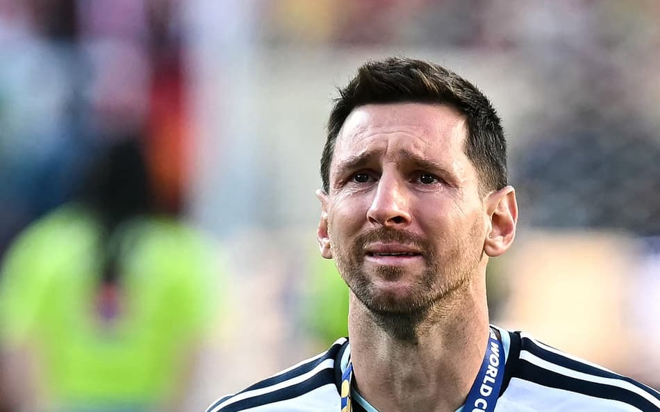 Messi chora após derrota da Argentina para a Espanha na Copa do Mundo
