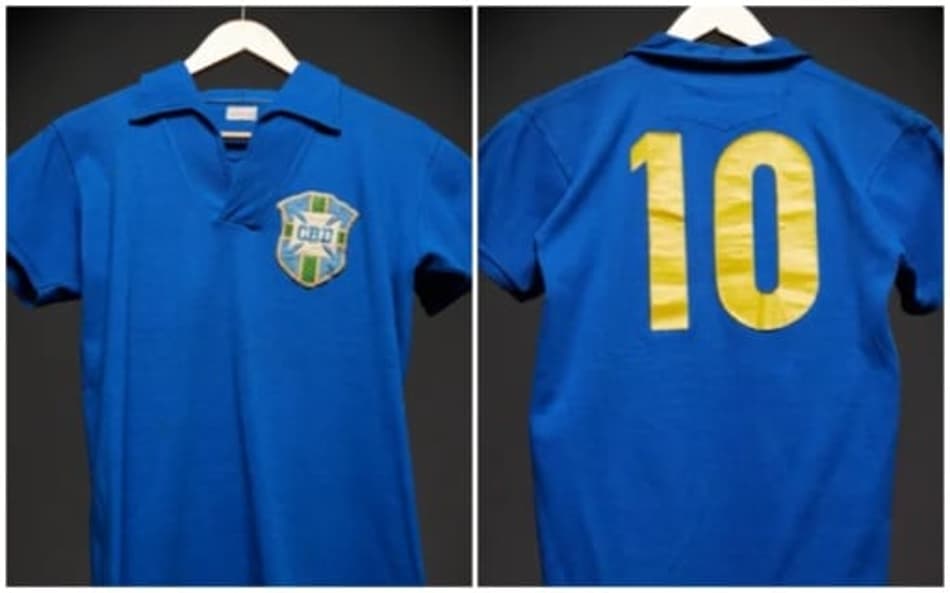 Camisa do Pelé leiloada pelo valor milionário