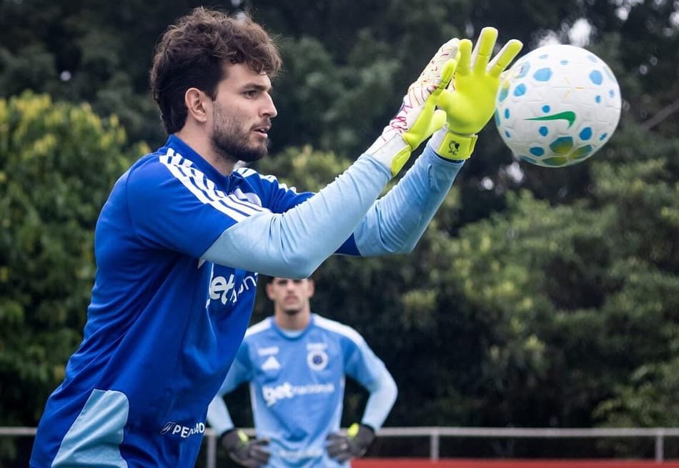 Otávio em treinamento na Toca da Raposa II