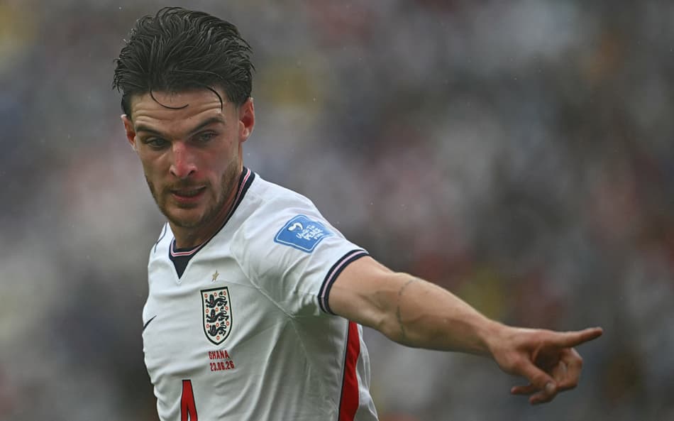 Declan Rice, da Inglaterra, em duelo contra Gana pela Copa do Mundo