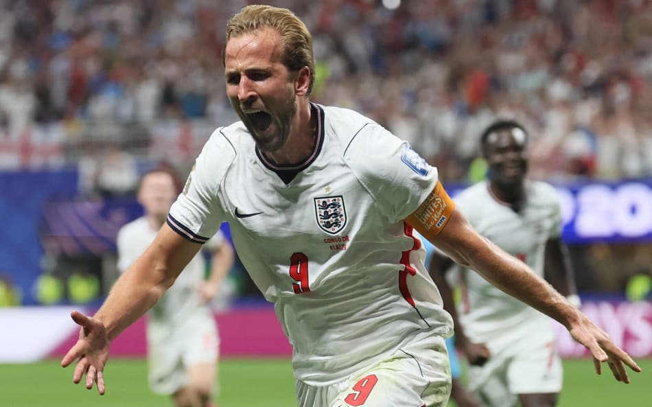 Harry Kane comemorando gol