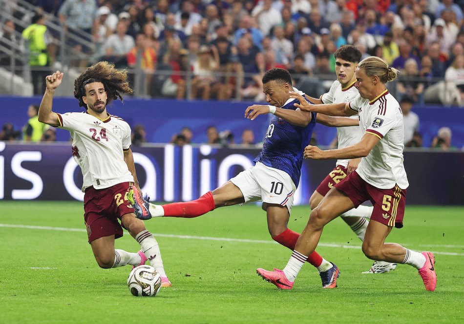Veja a repercussão da imprensa mundial à vitória da Espanha sobre a França
