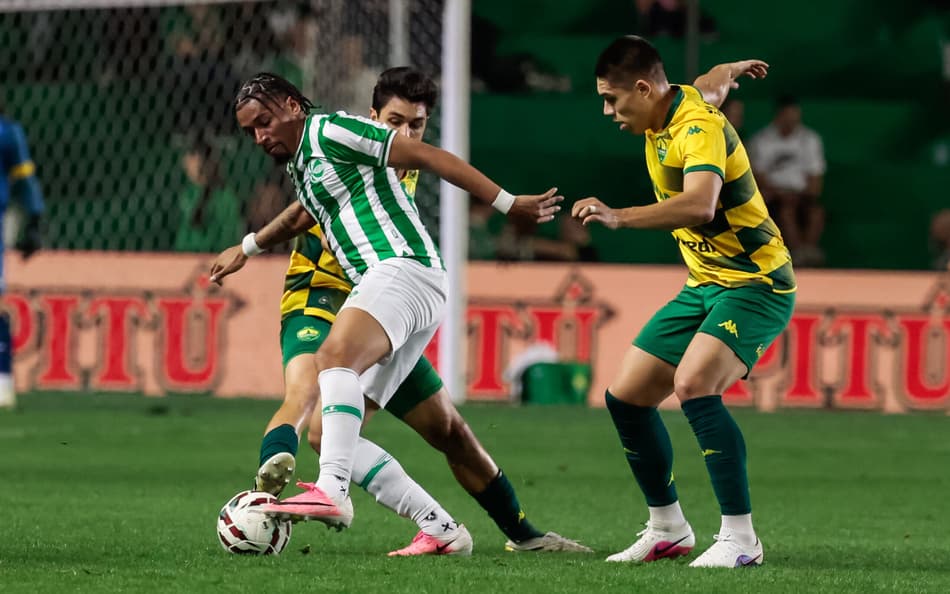 MP jogador do Juventude, durante partida contra o Cuiaba no estadio Alfredo Jaconi pelo Campeonato Brasileiro B 2026.